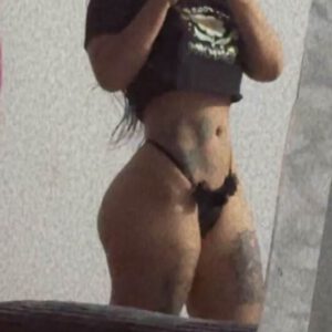 Me llamo Kiara y estoy lista para darte el mejor videollamda de tu vida.